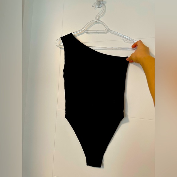 Boohoo bodysuits - Picture 1 of 2